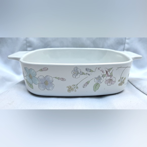 Corningware Pastel Bouquet 1 Liter Square Baking Casserole Serving Dish 1980s - Picture 4 of 13